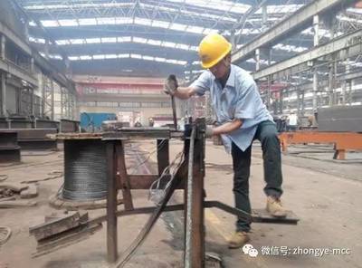 工匠精神 小发明驱动钢结构制造的高效革命